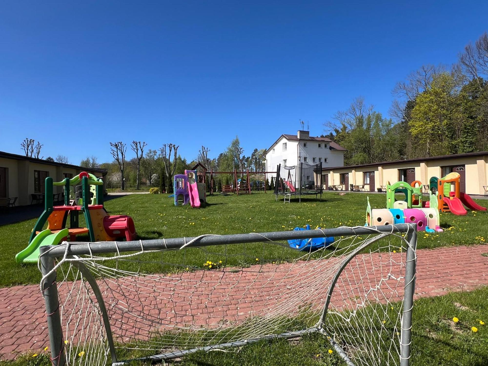 Osrodek Rodzinny "Pod Wydmami" Przy Plazy , Plac Zabaw , Rowery Sarbinowo Kültér fotó