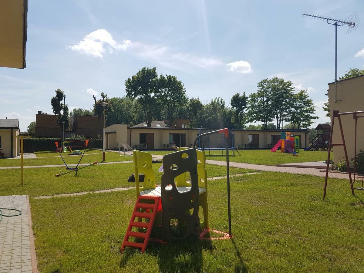 Osrodek Rodzinny "Pod Wydmami" Przy Plazy , Plac Zabaw , Rowery Sarbinowo Kültér fotó