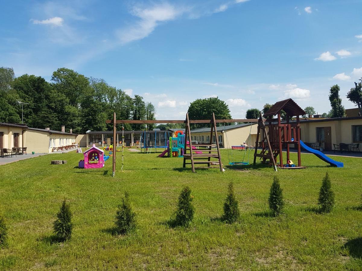 Osrodek Rodzinny "Pod Wydmami" Przy Plazy , Plac Zabaw , Rowery Sarbinowo Kültér fotó